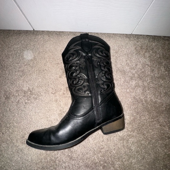 Cat & Jack Black Cowboy Boots - Picture 4 of 5